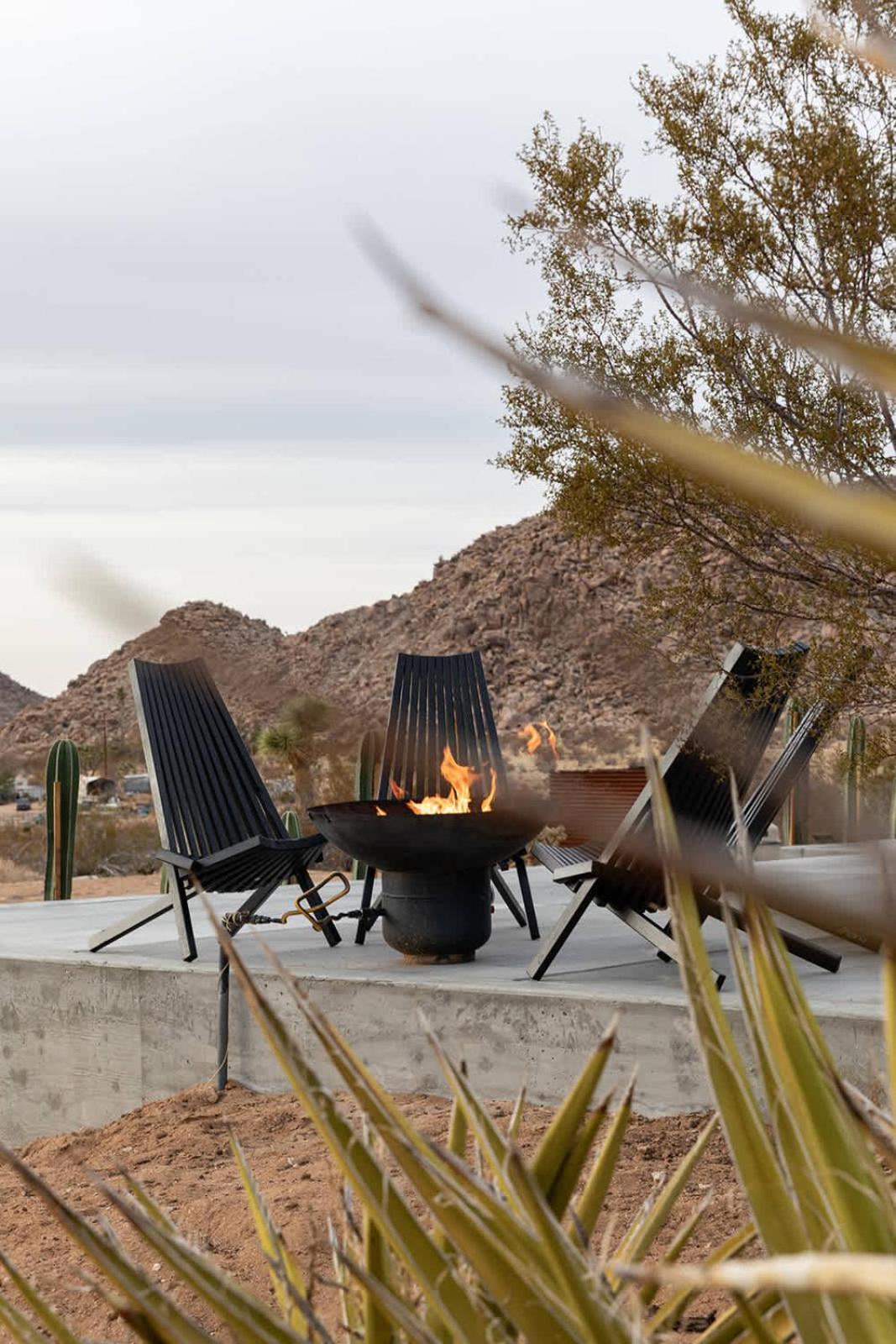 Sacred Haven L Cabin W Cowboy Pool At Park Entrance Joshua Tree Exterior foto